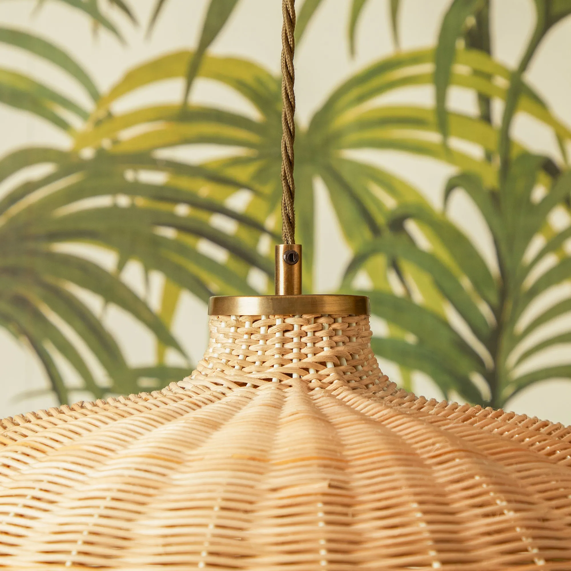 Bellamy pendant in natural cane