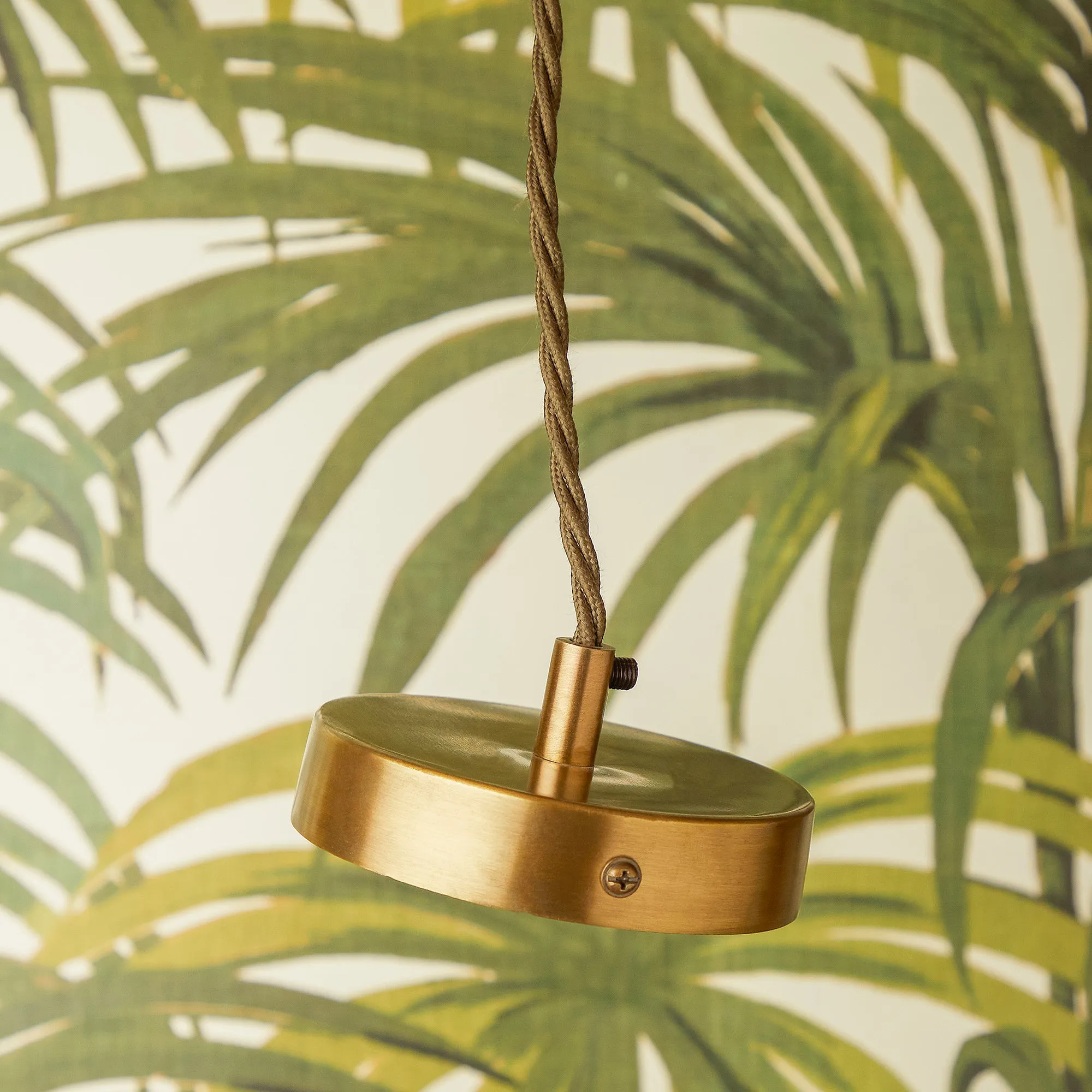 Bellamy pendant in natural cane