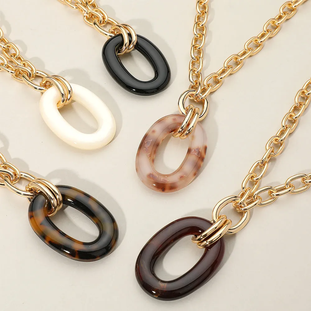 iLLASPARKZ Celluloid Acetate Oval Ring Pendant Chunky Chain Necklace