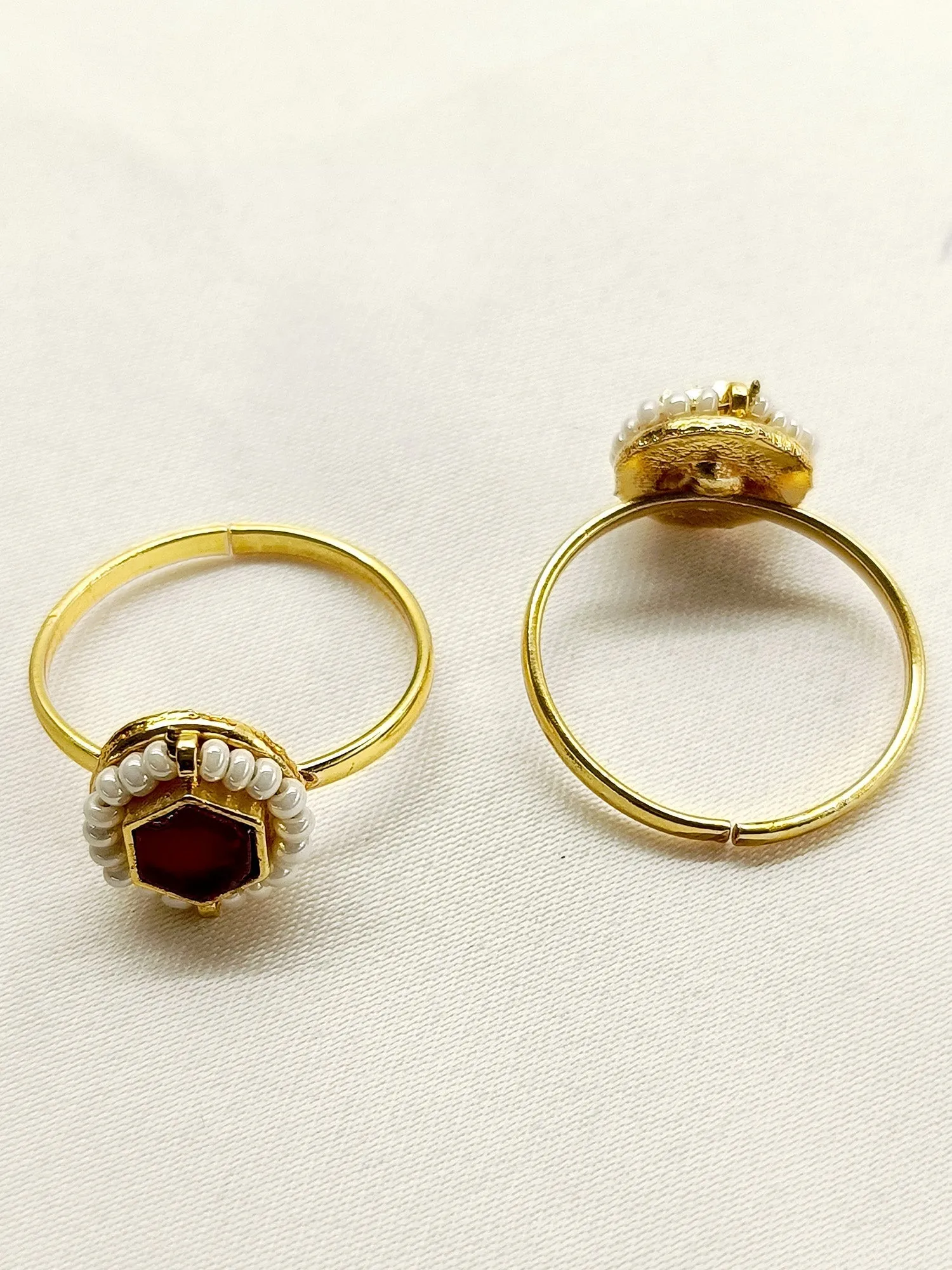 Ocean Ruby Kundan Toe Ring