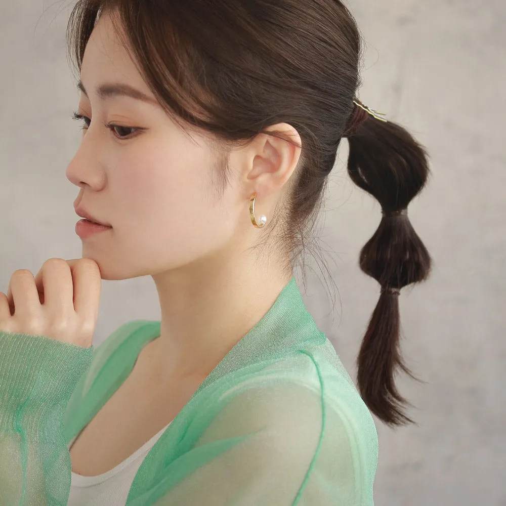 Polished C Pearl Earrings