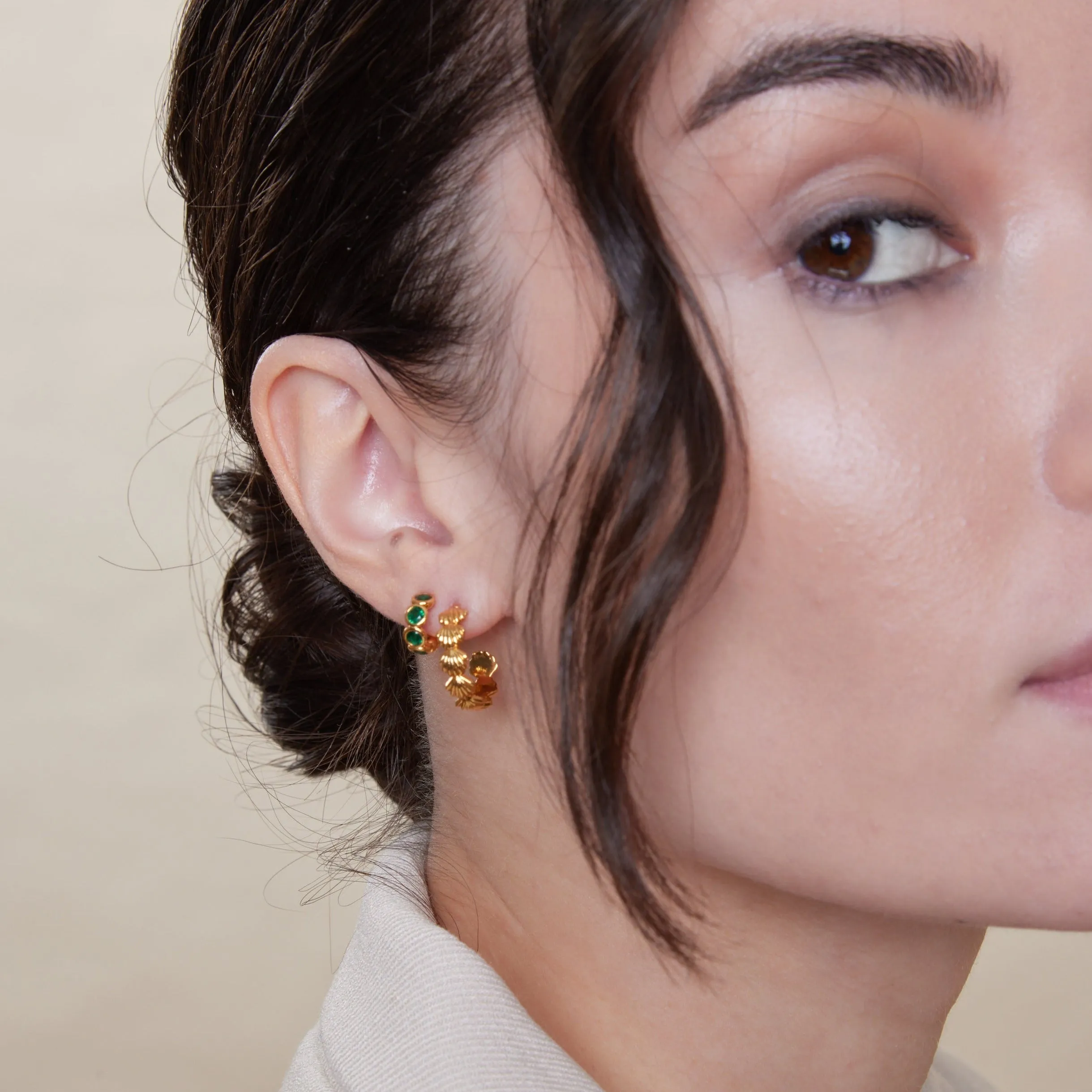Tennis Huggie Hoop Earrings - Emerald